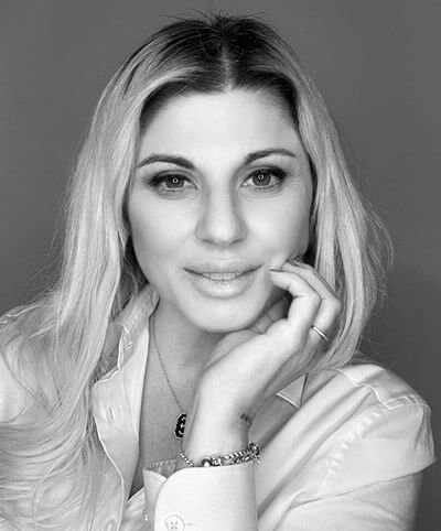 Ελίνα Αρμένη, Business Administration